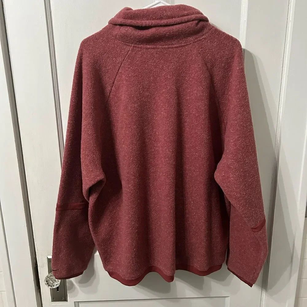 Nike Red Sweatshirt - Picture 4 of 4